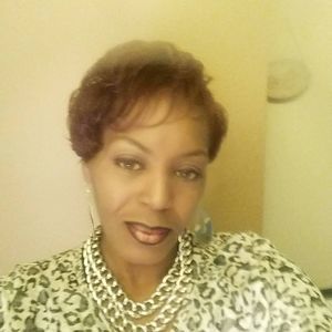 Meet your Posher, Lynn